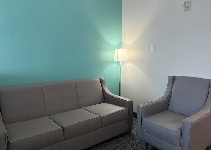 Quality Inn & Suites Houma