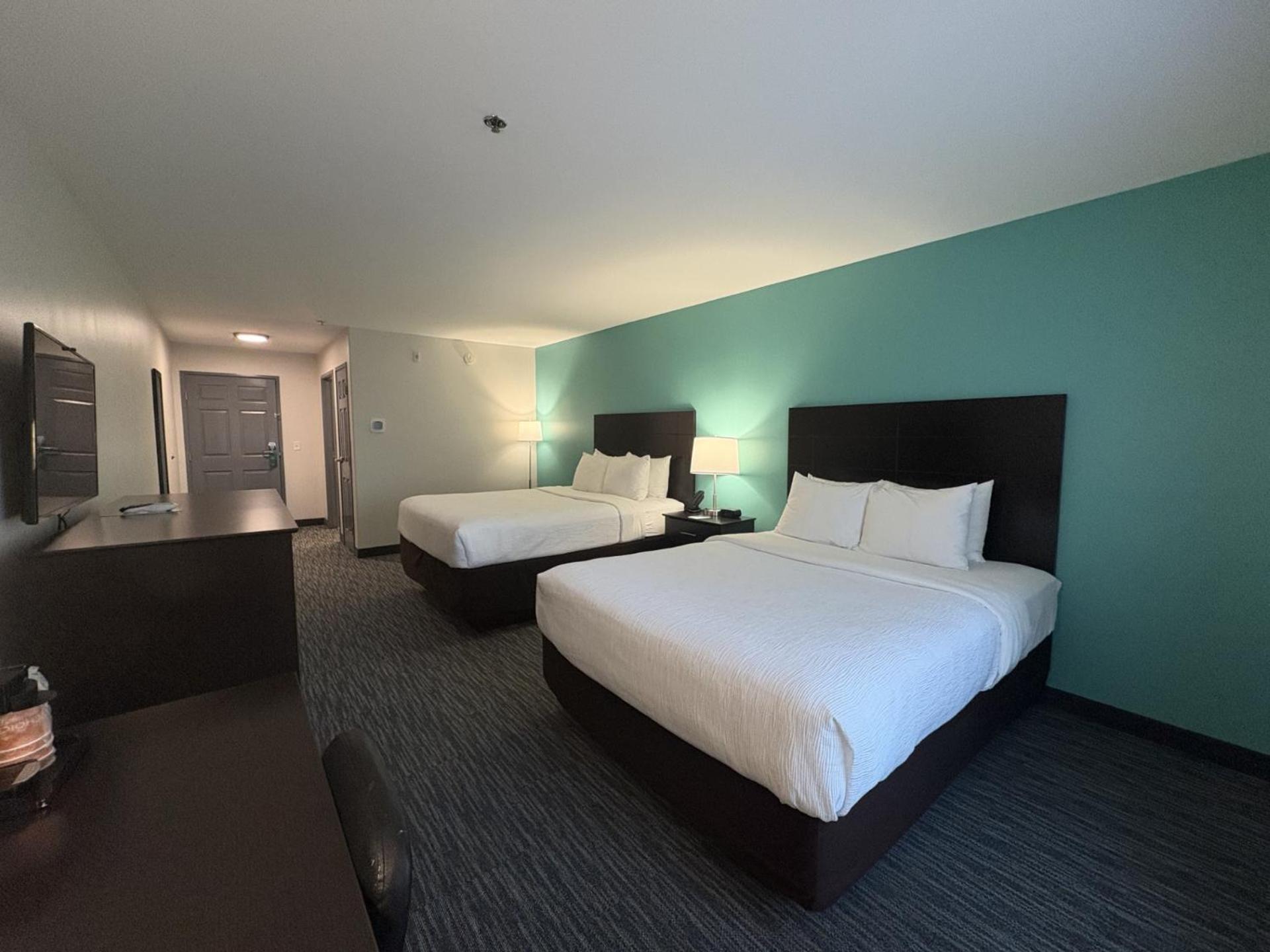 Quality & Hotel 3*