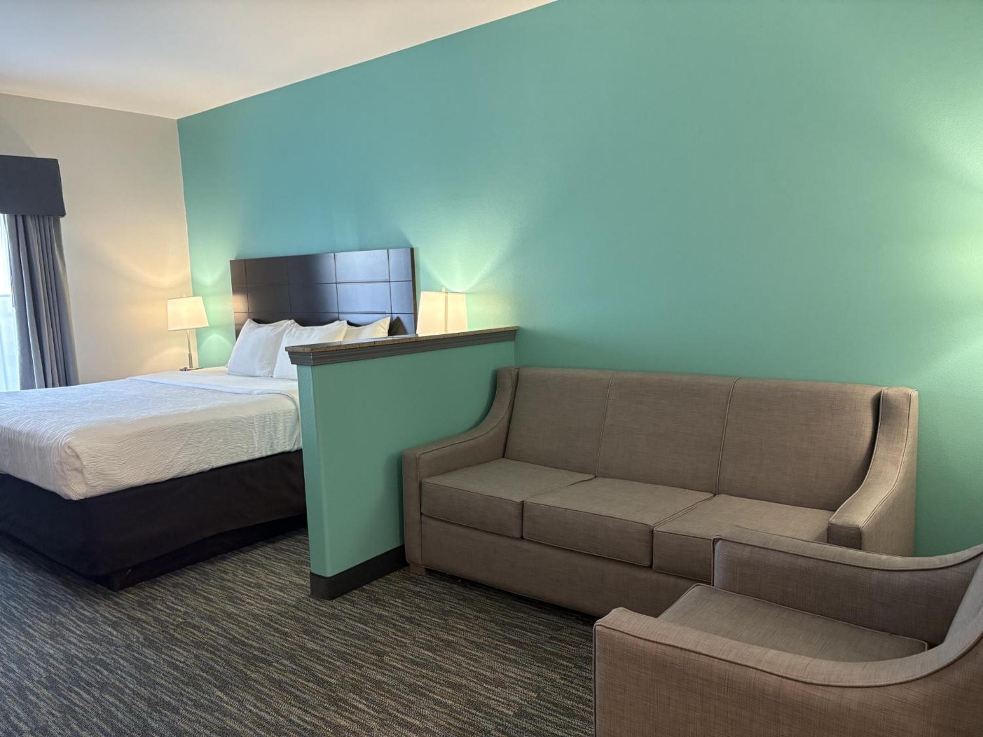 Quality & Hotel 3*