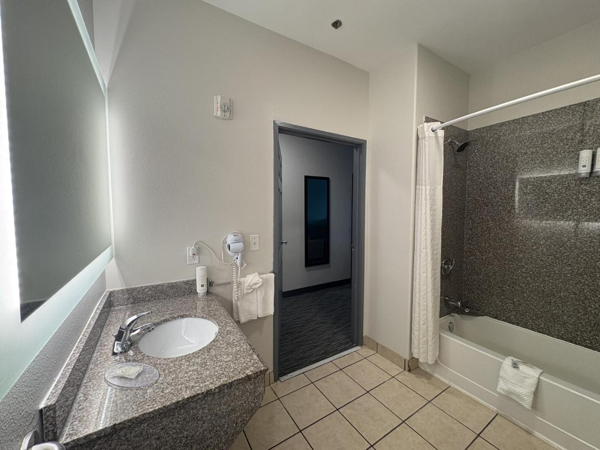 Quality & 3* Houma