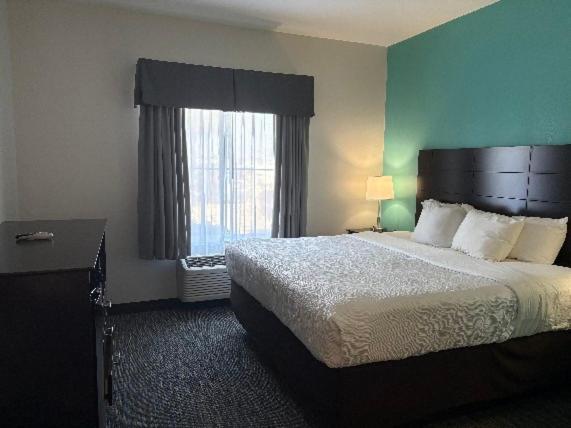 Quality & Hotel 3*