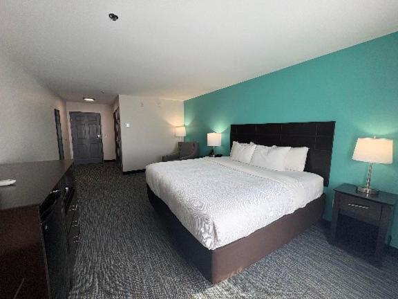 Quality & Hotel